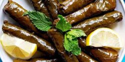 راز خوشمزگی دلمه و فوت و فن دلمه برگ مو با سرکه و شکر