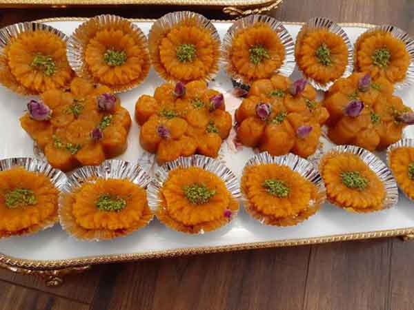 راز خوشمزگی حلوا نی نی سایت فیلم طرز تهیه حلوا ساده طرز تهیه حلوا برای مراسم ختم حلوای مجلسی نذری طرز تهیه حلوا زعفرانی برای 4 نفر طرز تهیه حلوا مجلسی ساده