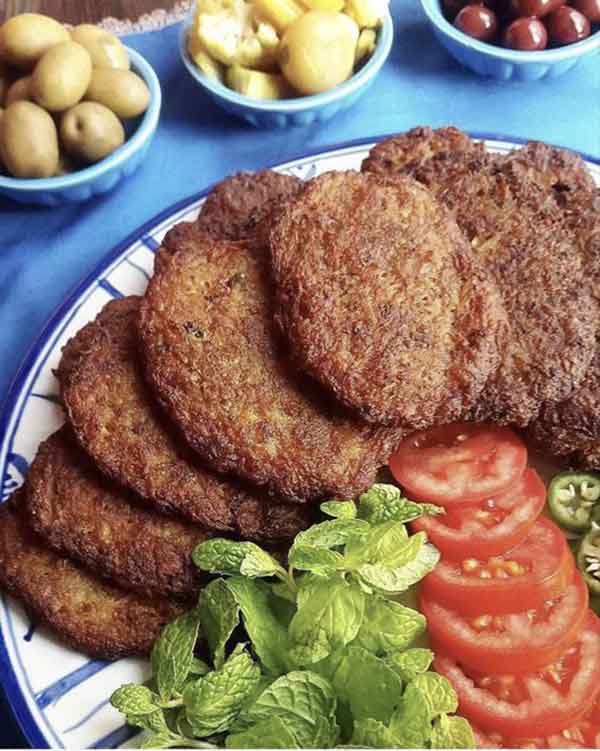 ادویه برای خوشمزه شدن کتلت راز خوشمزه شدن کتلت نی نی سایت راز ترد شدن کتلت طرز تهیه کتلت پفکی راز ترد شدن کتلت نی نی سایت طرز تهیه کتلت رستورانی کتلت گوشت و سیب زمینی رزا منتظمی نسبت گوشت به سیب زمینی در کتلت