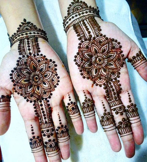 مدل حنا روی دست با طرح های ساده و زیبا
