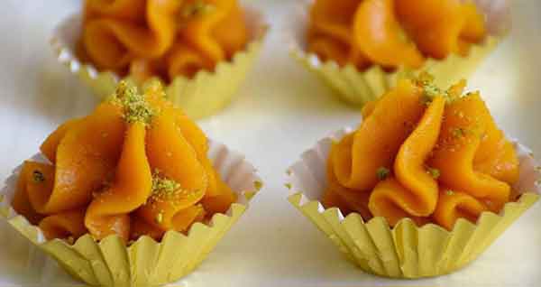 خوشمزه ترین حلوای هویج طرز تهیه حلوای هویج خوشمزه و خوشرنگ و نکات طلایی طرز تهیه حلوای هویج رنده شده حلوای هویج مجلسی حلوای هویج برای ۲۰ نفر حلوای هویج شیرازی حلوای هویج نذری حلوای هویج ساده