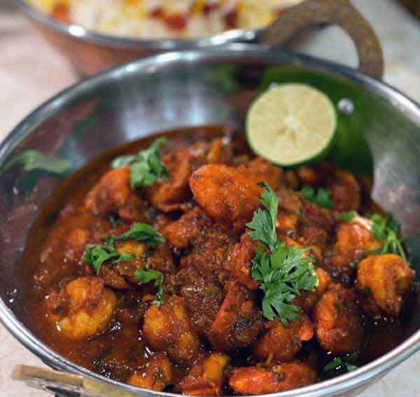 خورشت میگو مجلسی طرز تهیه خورش میگو با رب انار خورش میگو بندرعباس راز خوشمزگی قلیه میگو رفع تلخی قلیه میگو خورشت میگو قشم طرز تهیه خورش میگو با گوجه خورشت میگو نی نی سایت