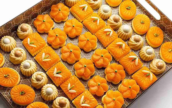 مدل حلوا تزیین شده مجلسی با طرح ساده و جذاب