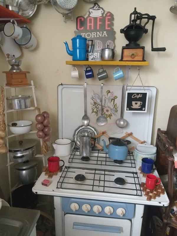 مدل آشپزخانه ساده و شیک ایرانی (جذاب و بدون کابینت)