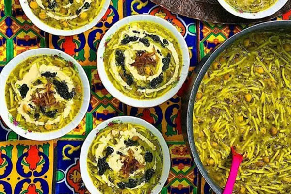 تزیین آش رشته برای نذری و مراسم با ایده های خلاقانه و زیبا