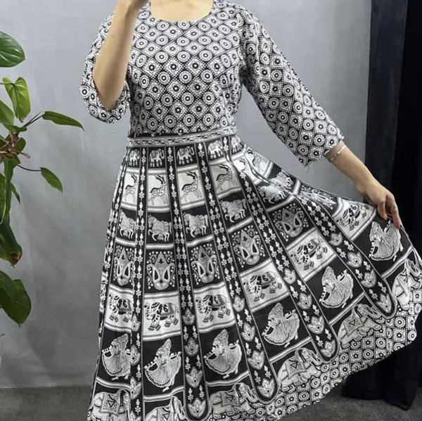 مدل لباس بلند خانگی زنانه ساده و شیک با طراحی زیبا