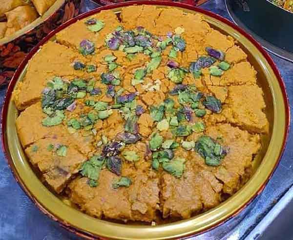 طرز تهیه سوهان خانگی با ارد گندم طرز تهیه سوهان لقمه ای در منزل طرز تهیه سوهان قم مرحله به مرحله طرز تهیه سوهان ساده طرز تهیه سوهان کره ای طرز تهیه سوهان خانگی با شکر طرز تهیه سوهان قم با روغن حیوانی طرز تهیه سوهان حبه ای