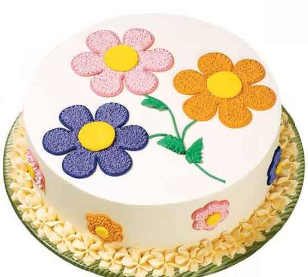 تزیین کیک برای تولد و جشن ها با ایده های جذاب و ساده