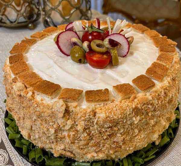 تزیین کیک برای تولد و جشن ها با ایده های جذاب و ساده