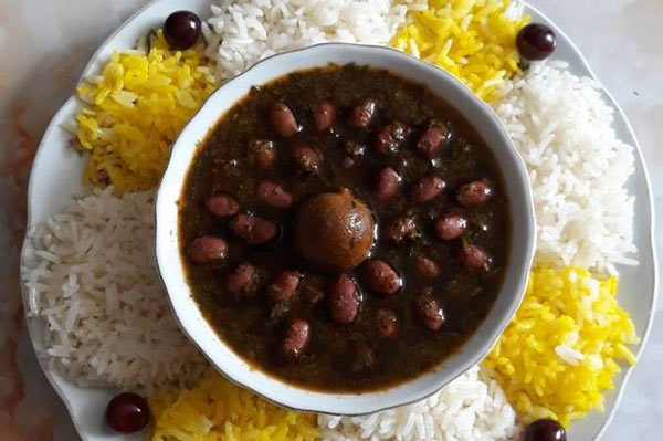 تزیین قورمه سبزی مجلسی ساده با ایده های زیبا و جذاب