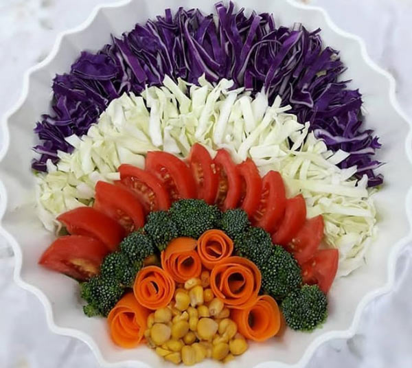 تزیین سالاد فصل و کاهو با ایده های بسیار زیبا و آسان