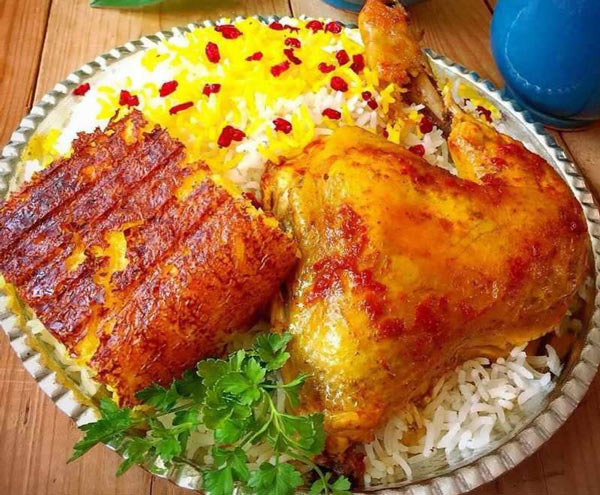 تزیین زرشک پلو با مرغ مجلسی برای سفره های ایرانی با ایده های ساده