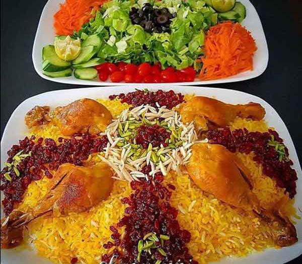 تزیین زرشک پلو با مرغ مجلسی برای سفره های ایرانی با ایده های ساده