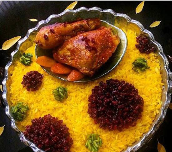 تزیین زرشک پلو با مرغ مجلسی برای سفره های ایرانی با ایده های ساده