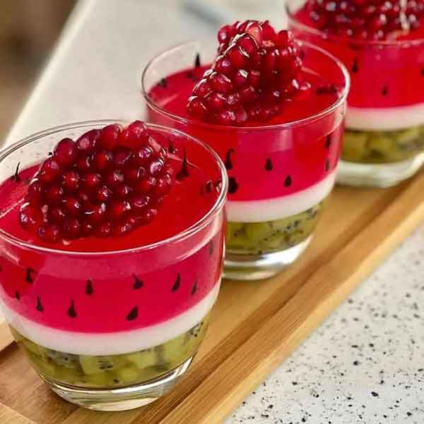 طرز تهیه ژله چرا ژله نمیبنده نی نی سایت با ژله خراب شده چه کنیم نی نی سایت طرز تهیه ژله دو رنگ طرز تهیه ژله مجلسی ساده مدت زمان بستن ژله نی نی سایت ماندگاری ژله در یخچال نی نی سایت ژله را در چه ظرفی درست کنیم