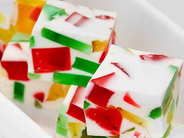 طرز تهیه ژله چرا ژله نمیبنده نی نی سایت با ژله خراب شده چه کنیم نی نی سایت طرز تهیه ژله دو رنگ طرز تهیه ژله مجلسی ساده مدت زمان بستن ژله نی نی سایت ماندگاری ژله در یخچال نی نی سایت ژله را در چه ظرفی درست کنیم