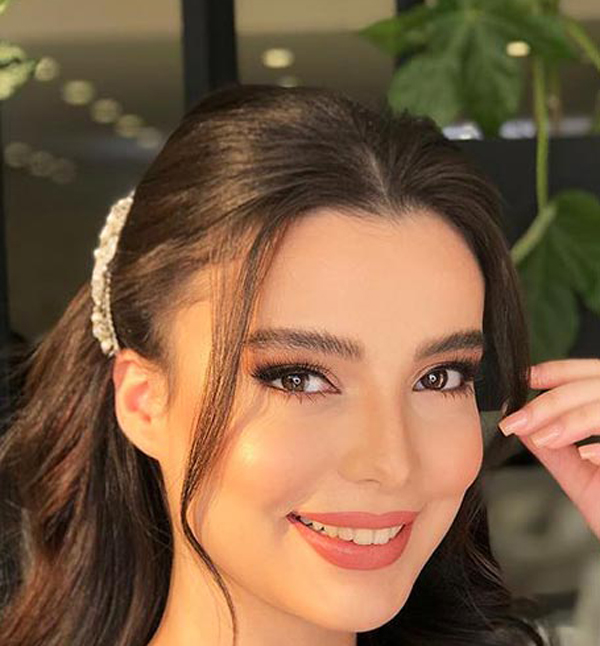 مدل آرایش دخترانه برای عروسی ساده و لایت بسیار زیبا