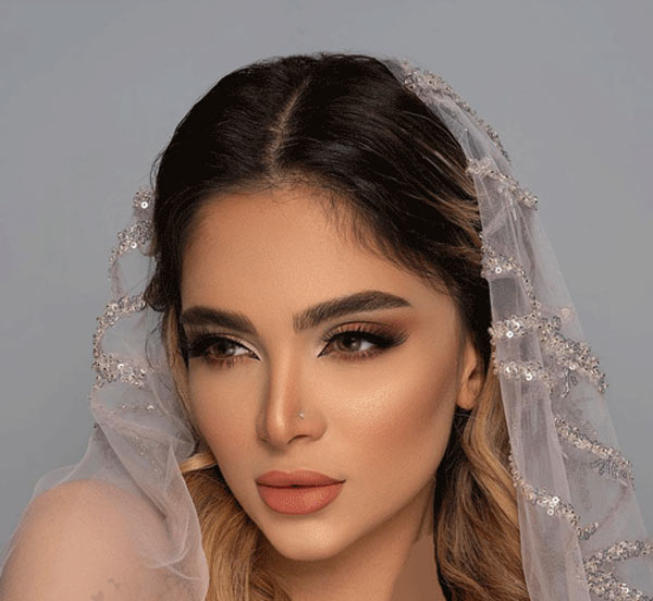 مدل آرایش عروس ساده و شیک به سبک لایت با تکنیک های جدید