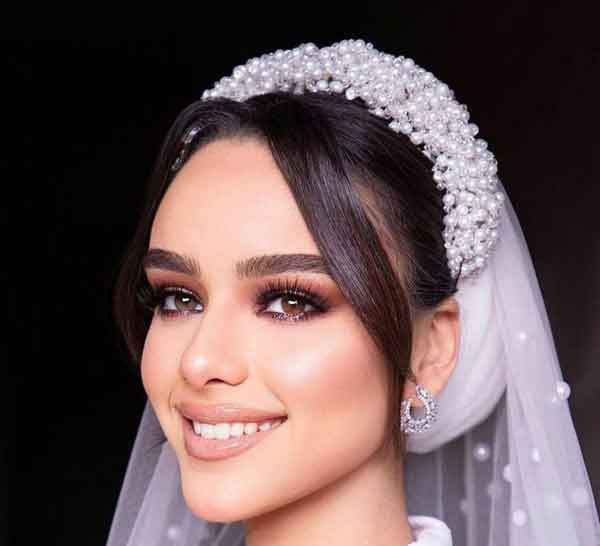 مدل آرایش عروس ساده و شیک به سبک لایت با تکنیک های جدید