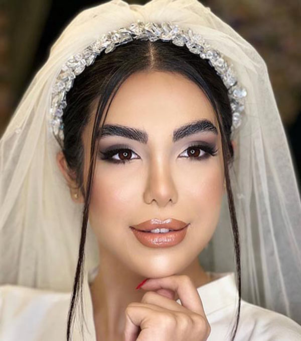 مدل آرایش عروس ساده و شیک به سبک لایت با تکنیک های جدید