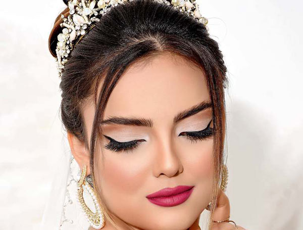 مدل آرایش دخترانه ساده بر ای عروسی و مهمانی لایت بسیار جذاب