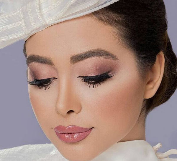 مدل آرایش دخترانه ساده بر ای عروسی و مهمانی لایت بسیار جذاب