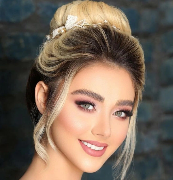 مدل آرایش دخترانه جدید ساده و ملایم بسیار جذاب مناسب مهمانی