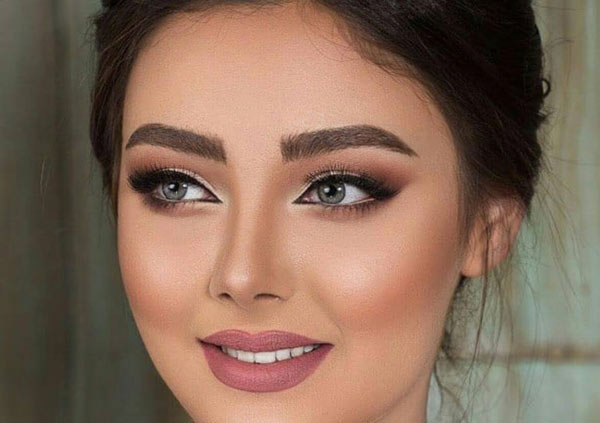 مدل آرایش ملایم لایت دخترانه بسیار زیبا با تکنیک های جدید