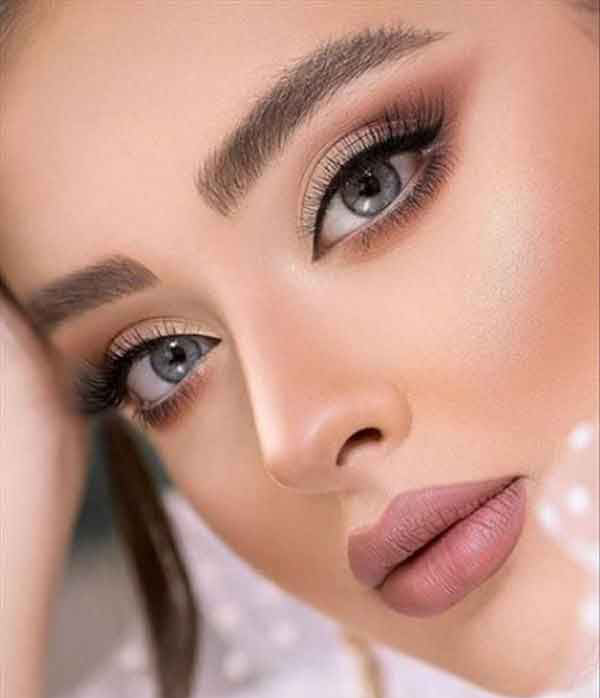 مدل آرایش ملایم لایت دخترانه بسیار زیبا با تکنیک های جدید