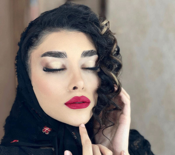 مدل آرایش ساده لایت و بسیار جذاب برای همه نوع فرم صورت