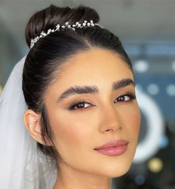 مدل آرایش صورت ۱۴۰۲ به سبک لایت بسیار زیبا و جذاب