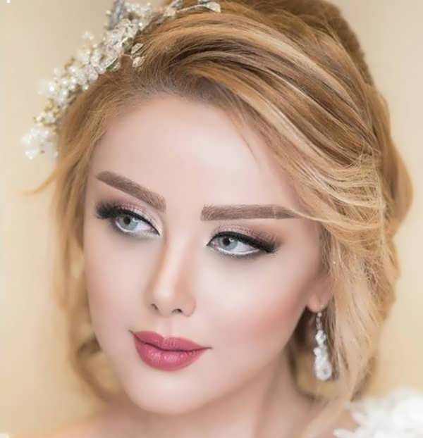 مدل آرایش صورت ۱۴۰۲ به سبک لایت بسیار زیبا و جذاب