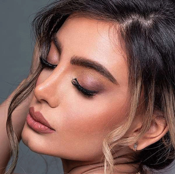 مدل آرایش صورت ساده و ملایم مناسب برای عروسی و مهمانی