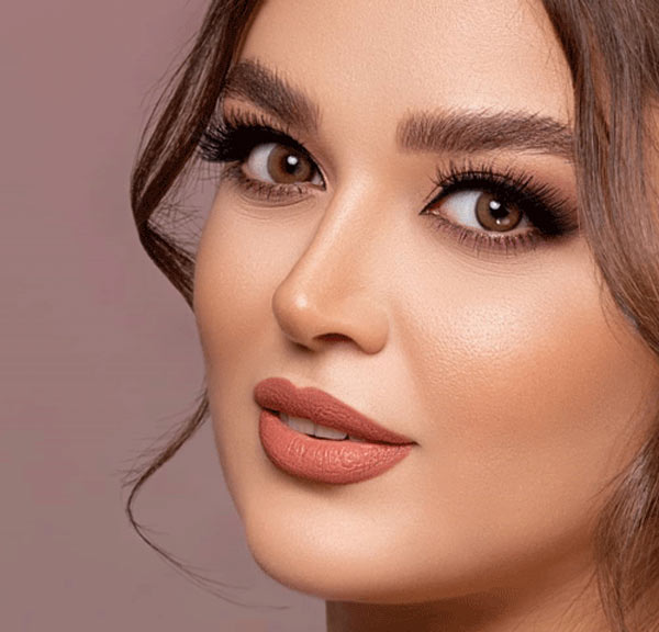 مدل آرایش صورت ساده و ملایم مناسب برای عروسی و مهمانی