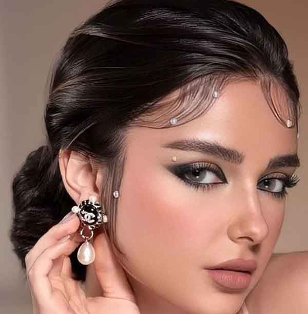 مدل آرایش صورت ساده و ملایم مناسب برای عروسی و مهمانی