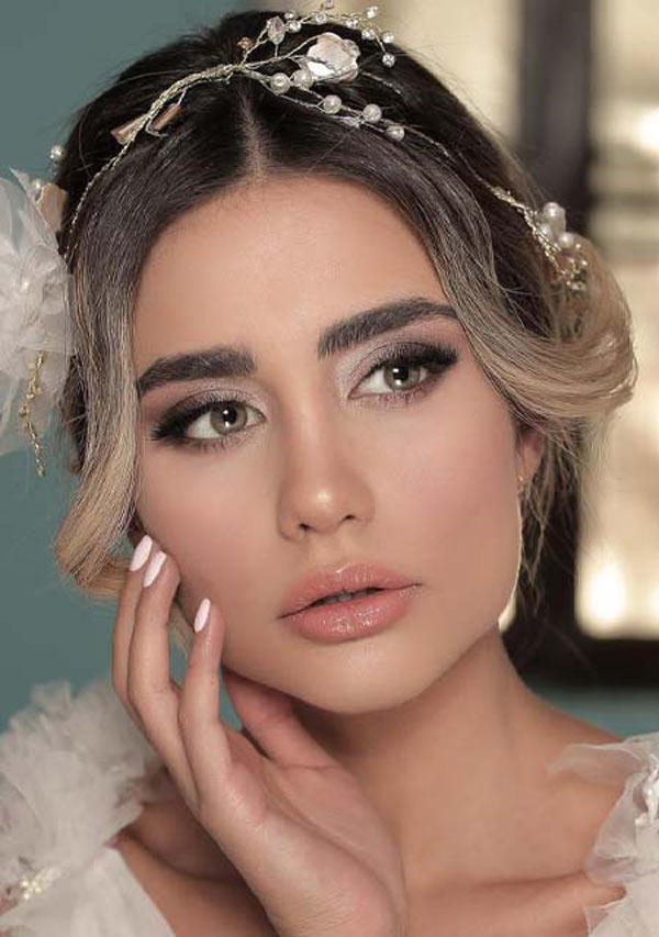 مدل آرایش زنانه برای عروسی شیک ساده و ملایم