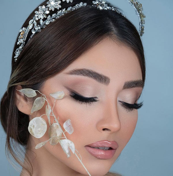 مدل آرایش زنانه جدید ملایم و ساده به سبک لایت