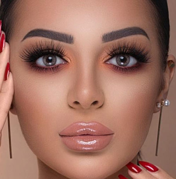 مدل آرایش زنانه ساده و ملایم بسیار شیک به سبک لایت