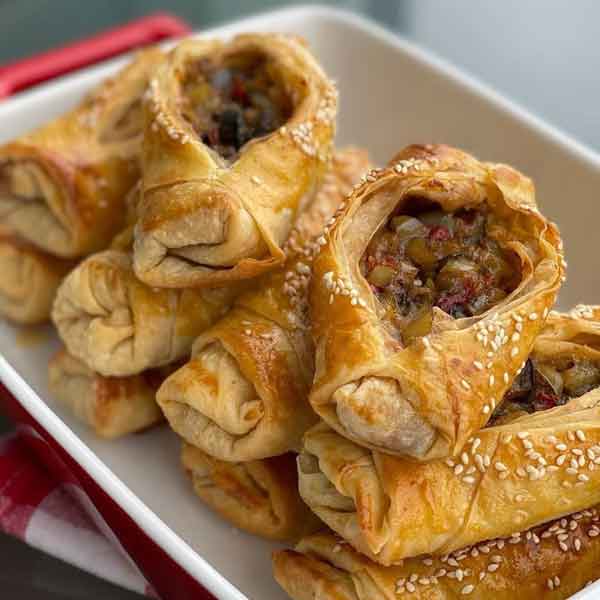 طرز تهیه بورک گوشت با خمیر یوفکا طرز تهیه بورک گوشت با خمیر خانگی طرز تهیه بورک گوشت ترکیه ای طرز تهیه بورک گوشت در ماهیتابه طرز تهیه بورک ایرانی بورک گوشت ساده طرز تهیه بورک ساده طرز تهیه بورک سیب زمینی