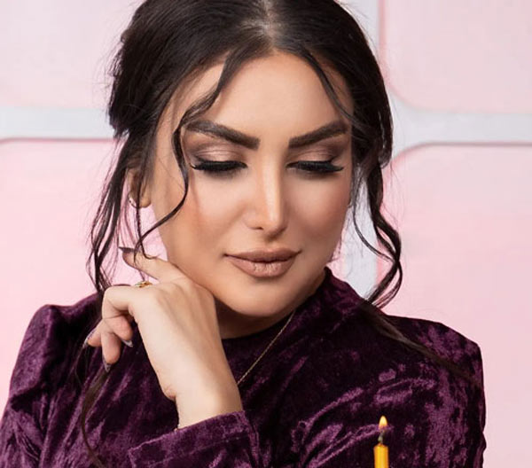 مدل آرایش زنانه ساده و شیک ملایم بسیار زیبا مناسب انواع فرم صورت