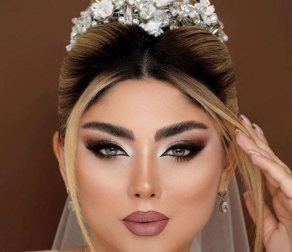 مدل آرایش زنانه ساده و شیک ملایم بسیار زیبا مناسب انواع فرم صورت