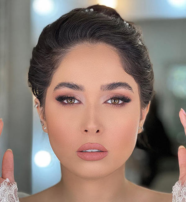 مدل آرایش زنانه عروس به سبک لایت اروپایی شیک و بسیار جذاب
