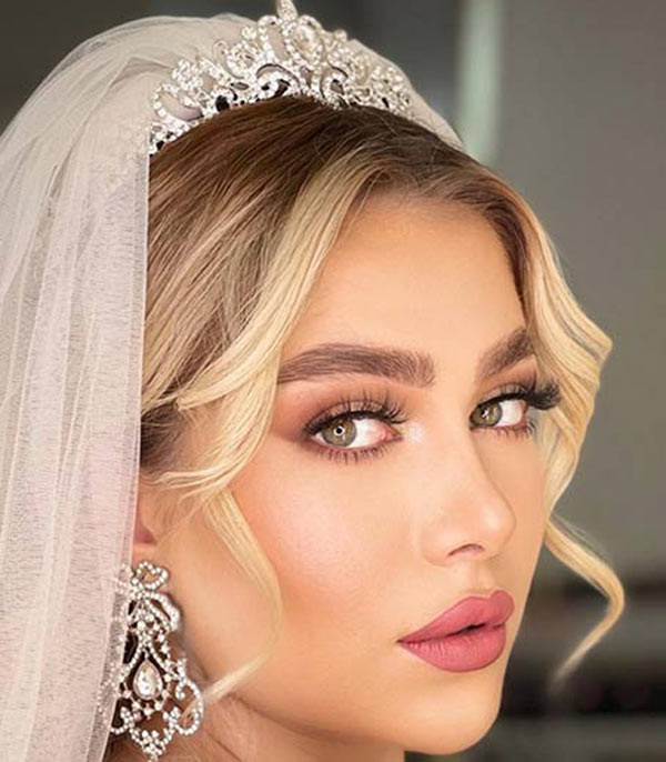 مدل آرایش زنانه عروس به سبک لایت اروپایی شیک و بسیار جذاب