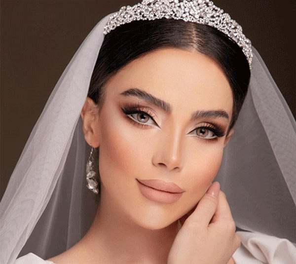 مدل آرایش زنانه عروس به سبک لایت اروپایی شیک و بسیار جذاب