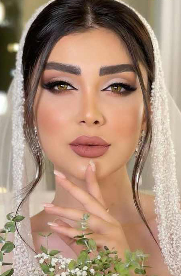 مدل آرایش زنانه عروس به سبک لایت اروپایی شیک و بسیار جذاب