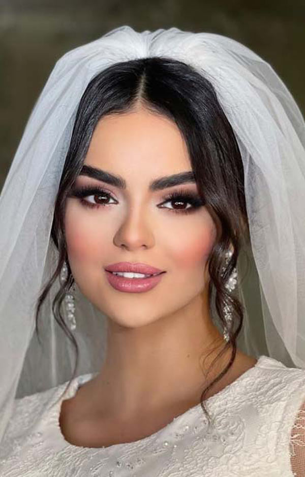 مدل آرایش زنانه عروس به سبک لایت اروپایی شیک و بسیار جذاب