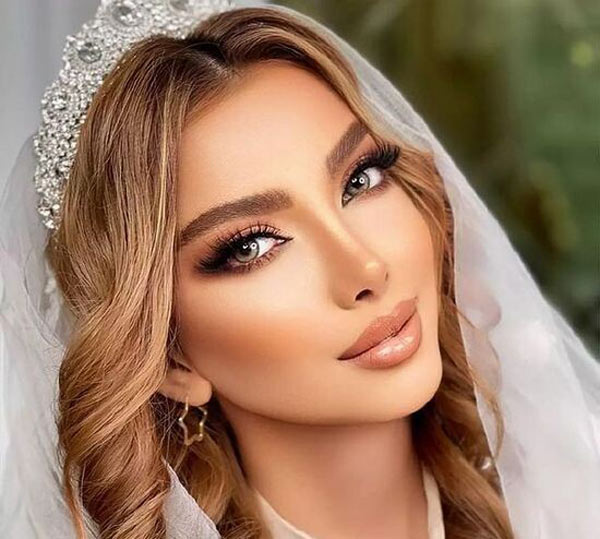 مدل آرایش زنانه ایرانی ساده شیک و لایت با متد روز