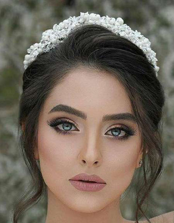 مدل آرایش زنانه ایرانی ساده شیک و لایت با متد روز