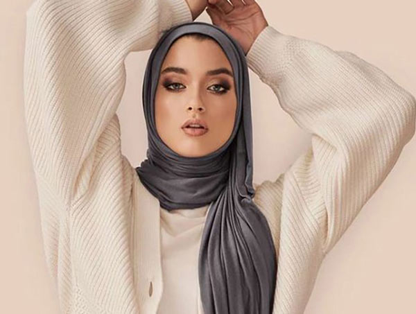 مدل بستن روسری زیر چادر برای خانم های محجبه بسیار زیبا