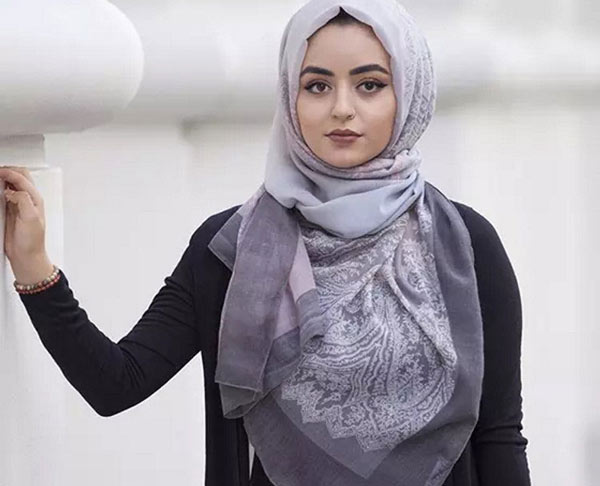 مدل بستن روسری زیر چادر برای خانم های محجبه بسیار زیبا